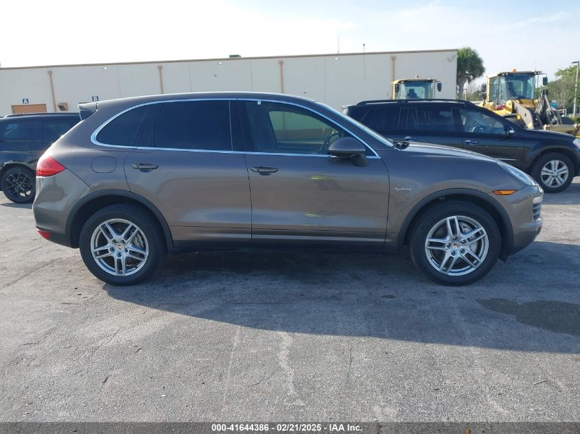 2011 Porsche Cayenne S Hybrid VIN: WP1AE2A29BLA94441 Lot: 41644386