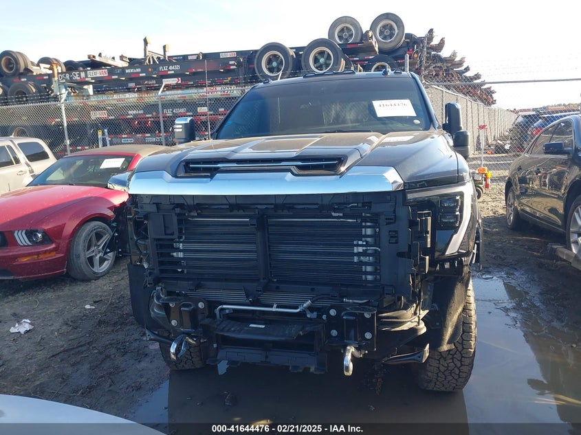 2025 GMC Sierra 2500Hd 4Wd Standard Bed Denali VIN: 1GT4UREYXSF106271 Lot: 41644476