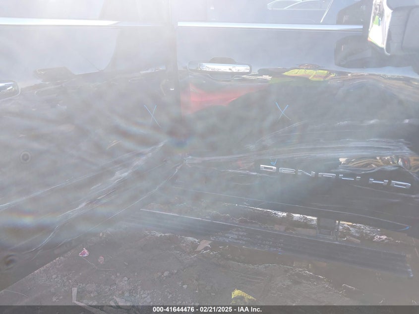 2025 GMC Sierra 2500Hd 4Wd Standard Bed Denali VIN: 1GT4UREYXSF106271 Lot: 41644476