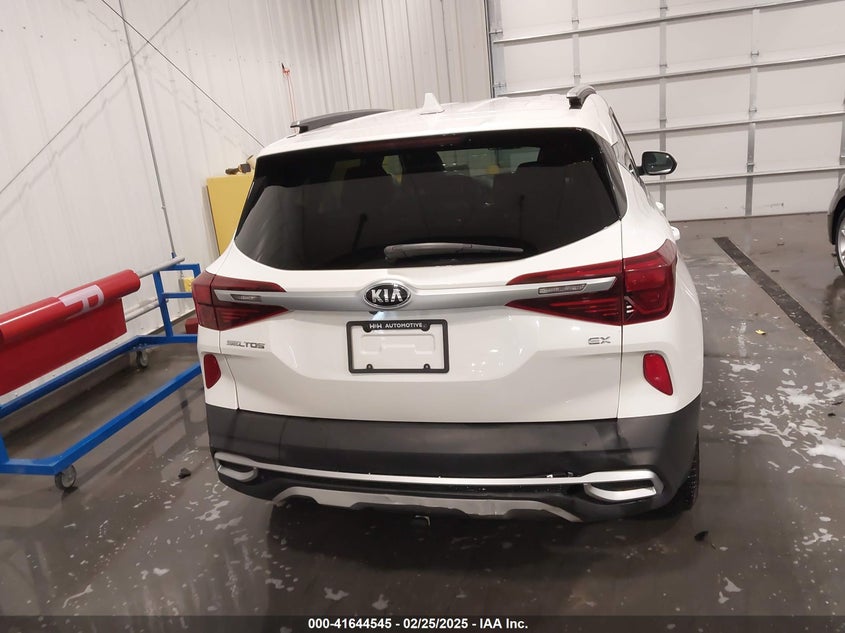 2021 KIA SELTOS EX - KNDERCAA9M7118064