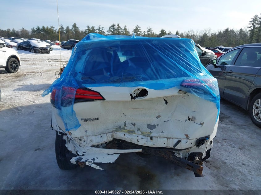 2017 TOYOTA RAV4 LE - JTMBFREV1HJ146865