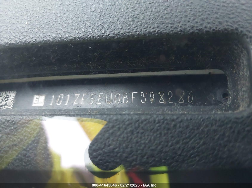 2011 CHEVROLET MALIBU VIN: 1G1ZE5EU0BF398286