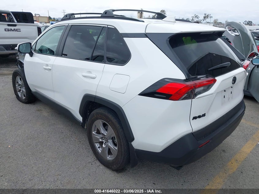 2022 TOYOTA RAV4 XLE - 2T3W1RFV0NC209712