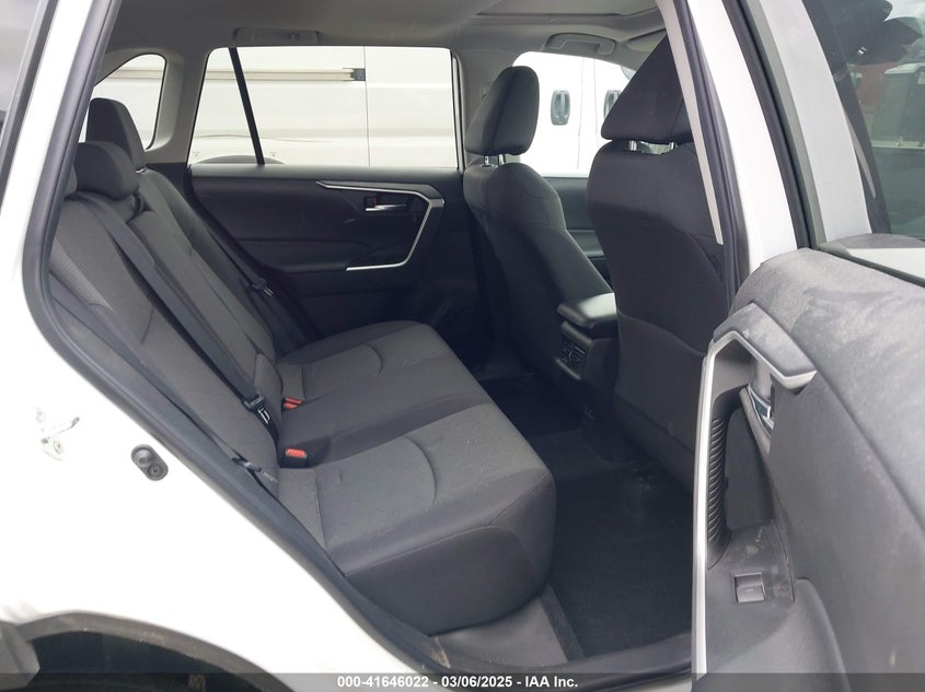 2022 TOYOTA RAV4 XLE - 2T3W1RFV0NC209712