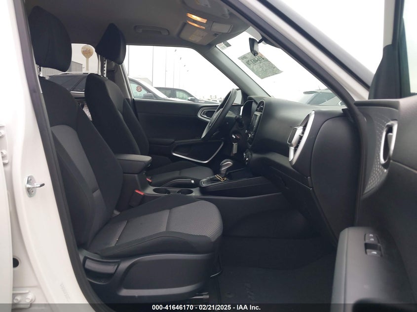 2024 KIA SOUL VIN: KNDJ23AUXR7238377