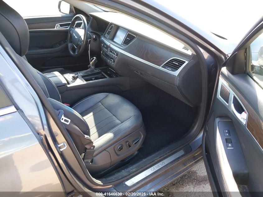 2017 GENESIS G80 VIN: KMHGN4JEXHU172344