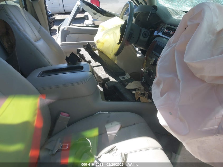 2007 CHEVROLET TAHOE VIN: 1GNFC13J37J239694
