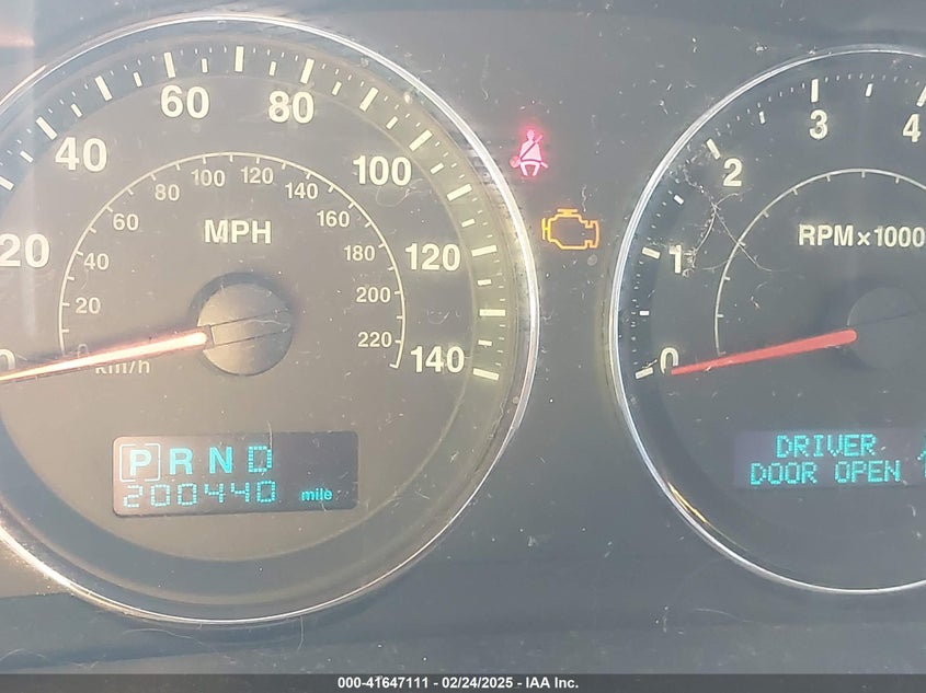 2007 JEEP COMMANDER VIN: 1J8HG48K77C594096