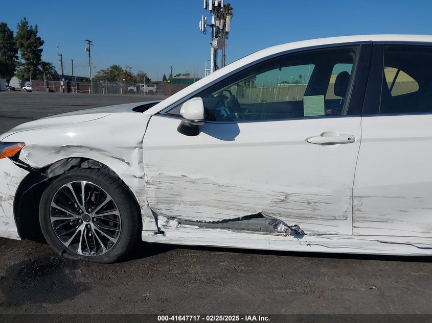 2018 TOYOTA CAMRY VIN: JTNB11HK8J3049461