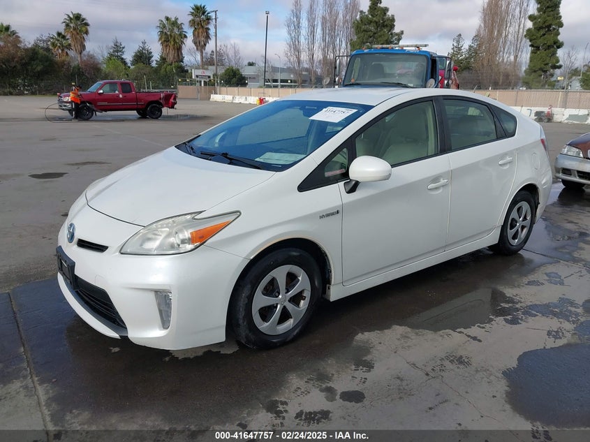 2013 TOYOTA PRIUS VIN: JTDKN3DU8D5565906