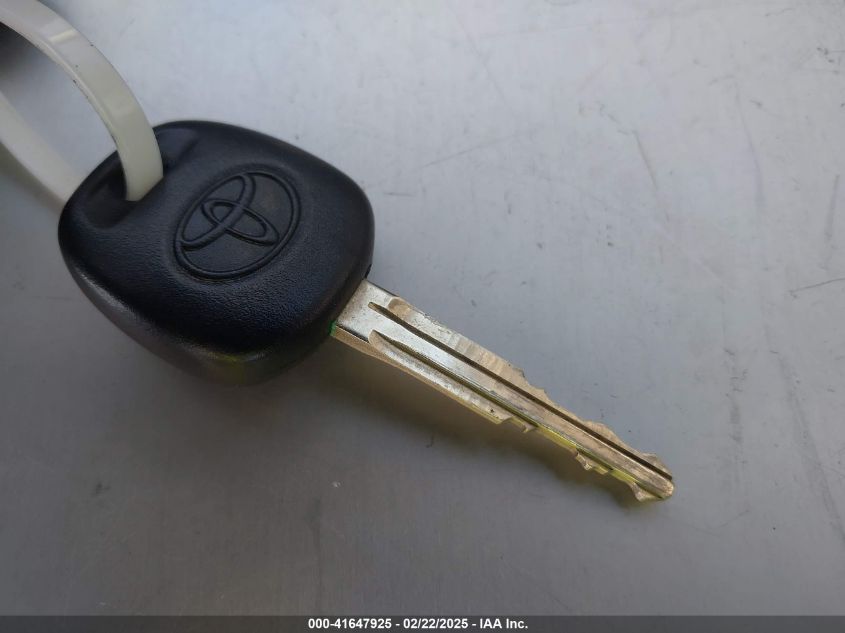 2005 Toyota Corolla Ce VIN: 2T1BR32E95C360986 Lot: 41647925