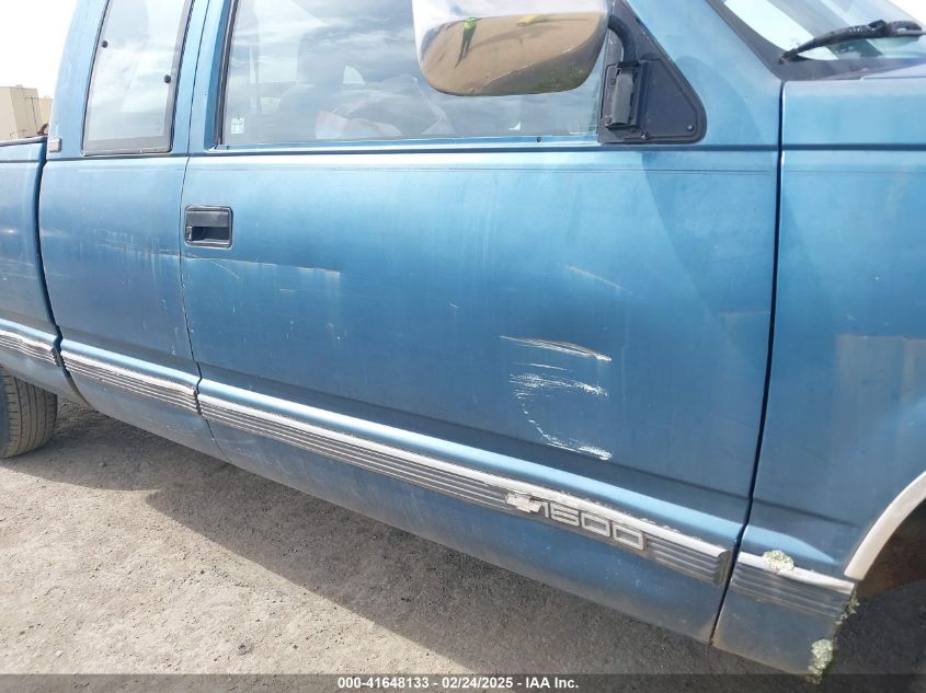 1992 Chevrolet Gmt-400 C1500 VIN: 2GCEC19K2N1251847 Lot: 41648133