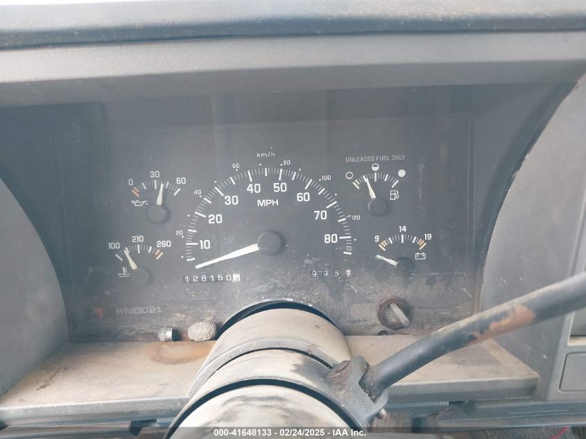 1992 Chevrolet Gmt-400 C1500 VIN: 2GCEC19K2N1251847 Lot: 41648133