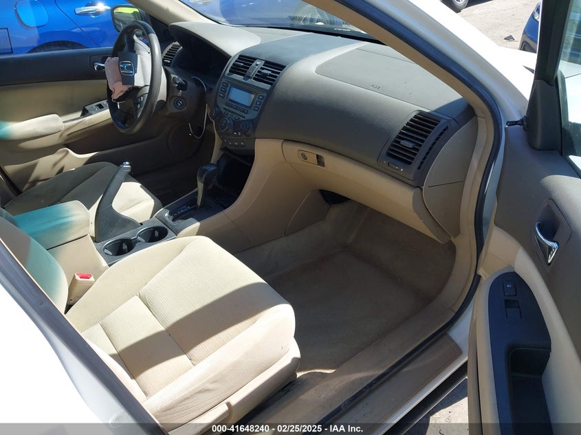 2007 HONDA ACCORD VIN: 1HGCM56197A141640