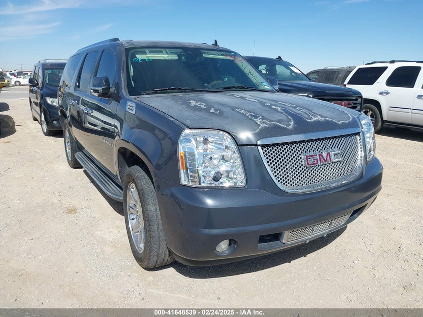 2008 GMC YUKON XL 1500 VIN: 1GKFK668X8J212743