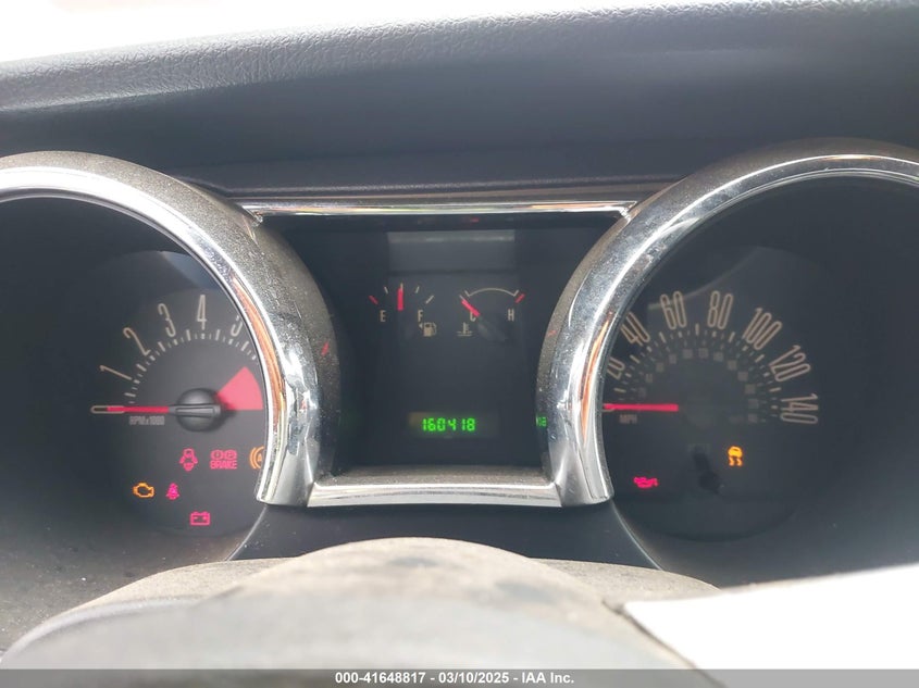 2005 Ford Mustang Gt Deluxe/Gt Premium VIN: 1ZVFT82H055155738 Lot: 41648817