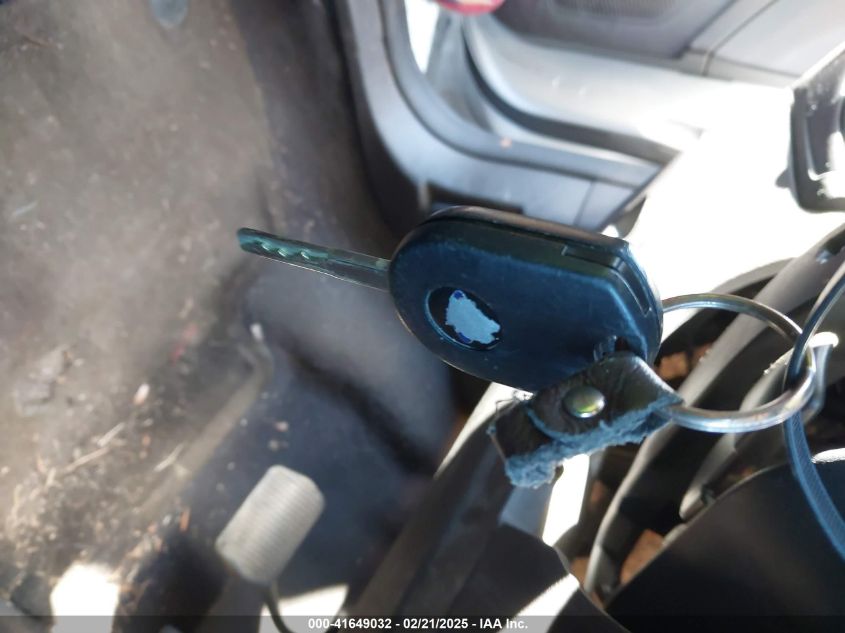 2015 Ford Focus Se VIN: 1FADP3K25FL223094 Lot: 41649032