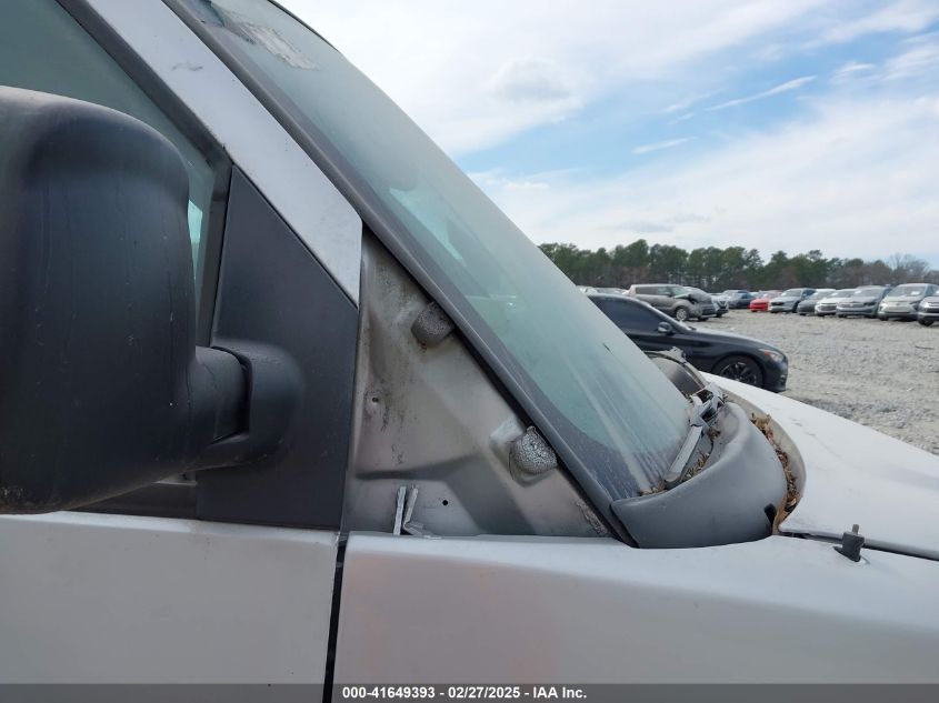 2020 Chevrolet Express Passenger Rwd 2500 Regular Wheelbase Ls VIN: 1GAWGEFP0L1263765 Lot: 41649393