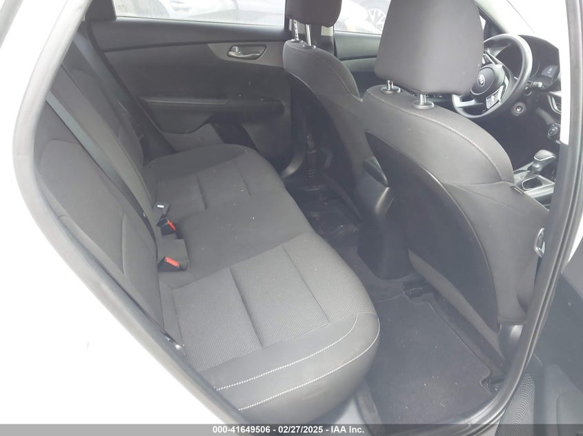 2019 KIA FORTE VIN: 3KPF24ADXKE127538