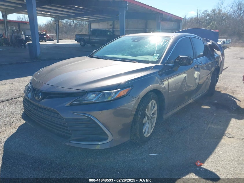 2021 TOYOTA CAMRY VIN: 4T1C11AK6MU600323