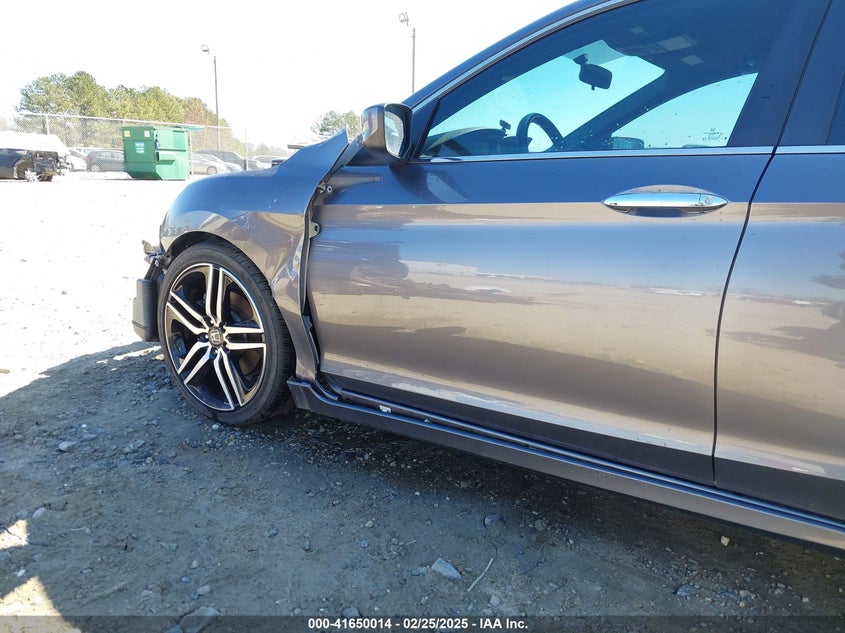2016 HONDA ACCORD VIN: 1HGCR2F5XGA076722