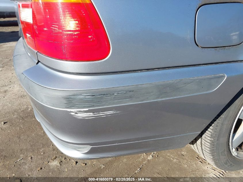 2005 BMW 325Xit VIN: WBAEP33405PF04807 Lot: 41650079