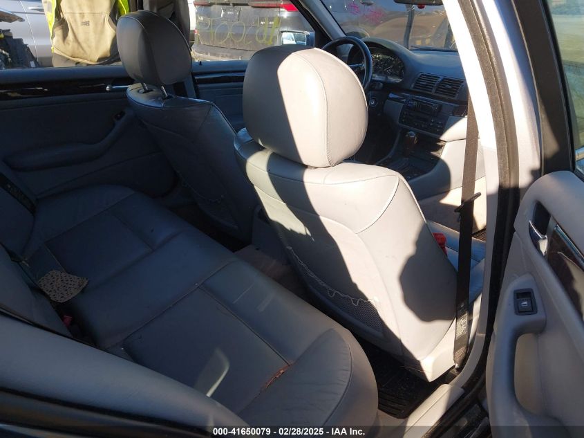 2005 BMW 325Xit VIN: WBAEP33405PF04807 Lot: 41650079