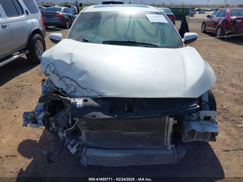 2017 HONDA CIVIC VIN: 19XFC1F37HE211935