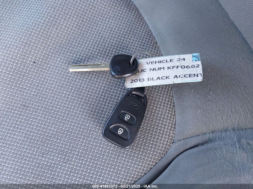 2013 Hyundai Accent Gs VIN: KMHCT5AE3DU087754 Lot: 41651072