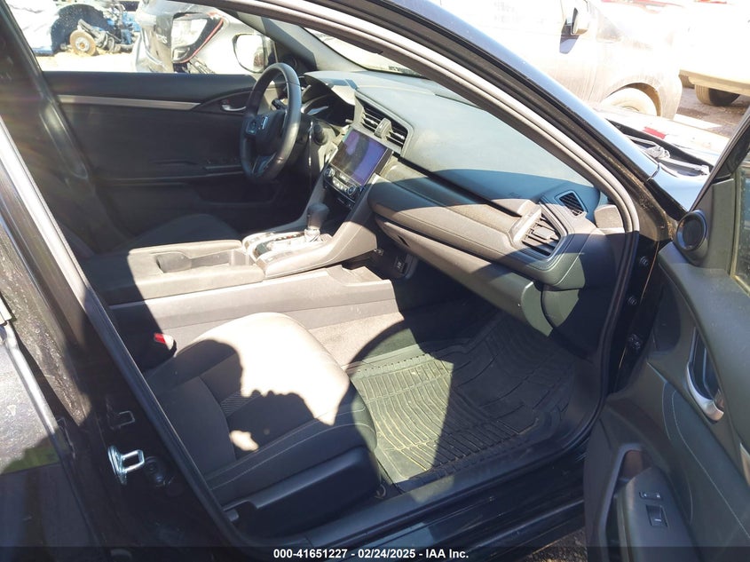 2018 HONDA CIVIC VIN: SHHFK7H55JU234200
