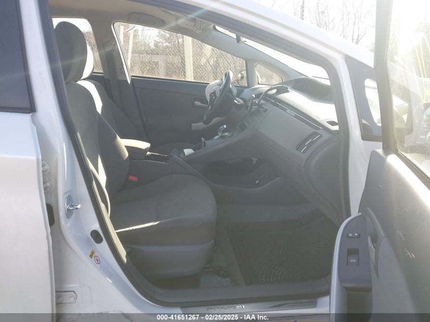 2011 TOYOTA PRIUS VIN: JTDKN3DU4B5320629