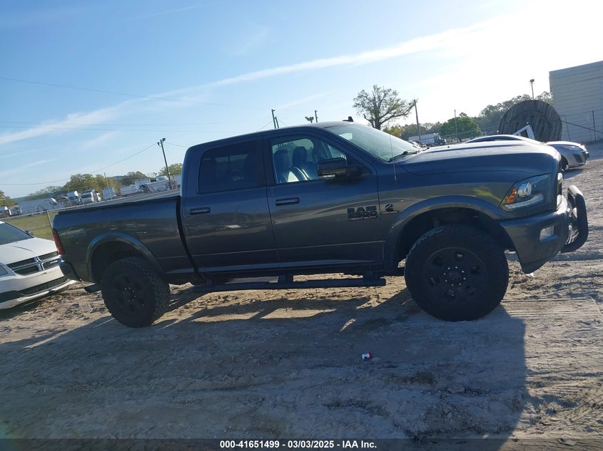 2017 RAM 2500 LARAMIE  4X4 6'4 BOX - 3C6UR5FLXHG554442