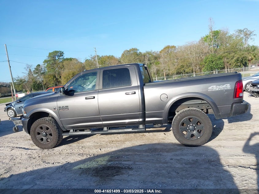 2017 RAM 2500 LARAMIE  4X4 6'4 BOX - 3C6UR5FLXHG554442