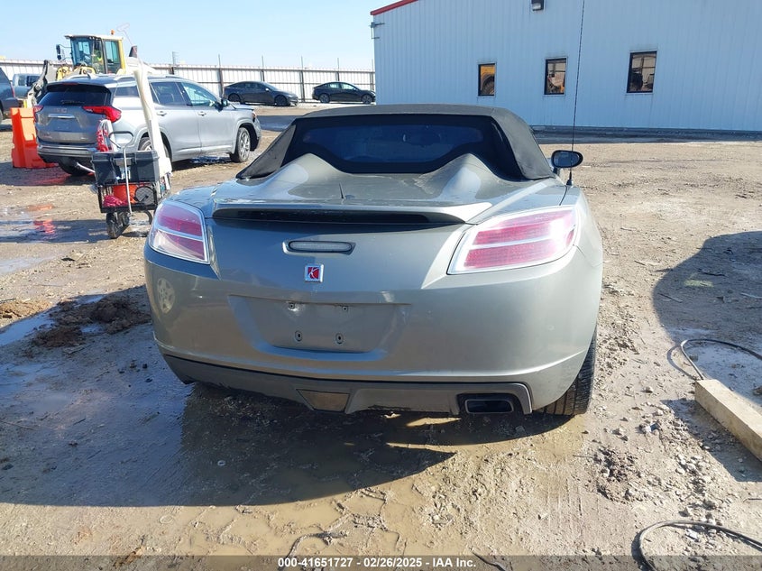 2009 SATURN SKY VIN: 1G8MN35B69Y103110