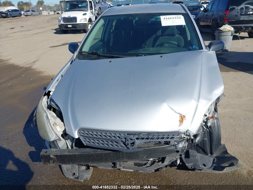 2008 TOYOTA MATRIX VIN: 2T1KR32E28C686410