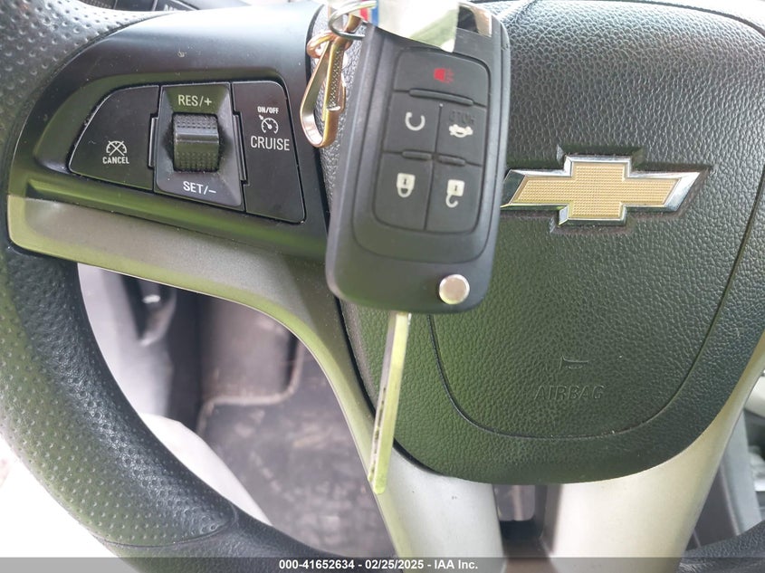 2016 CHEVROLET SONIC VIN: 1G1JC5SGXG4144248
