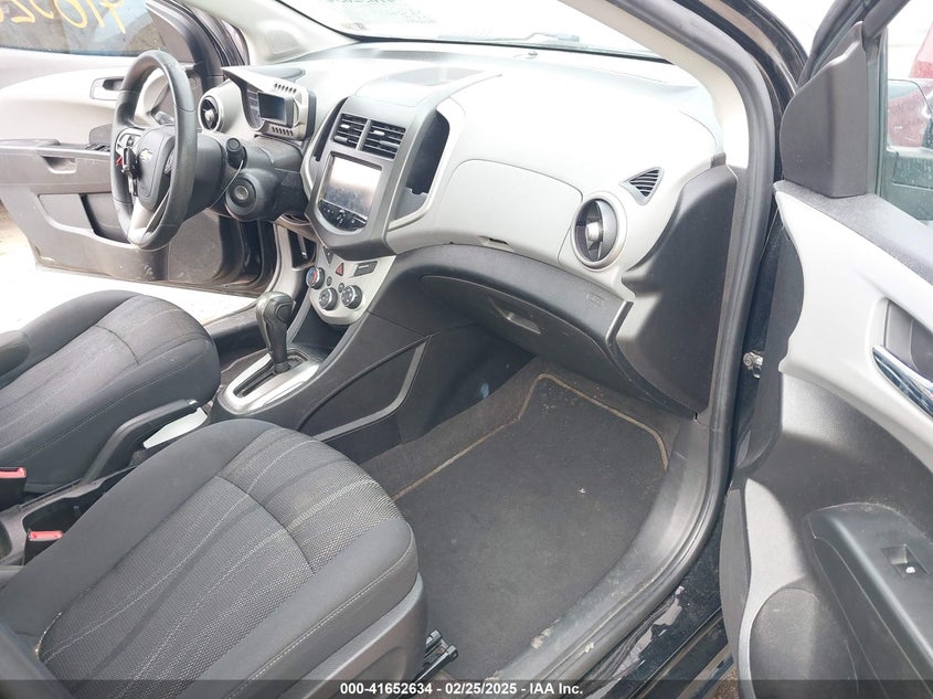 2016 CHEVROLET SONIC VIN: 1G1JC5SGXG4144248