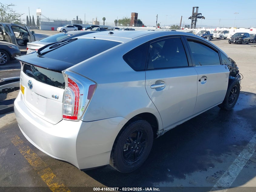 2015 TOYOTA PRIUS VIN: JTDKN3DU3F0479628