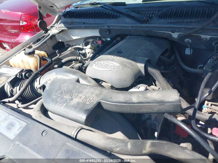 2003 Chevrolet Suburban 1500 Z71 VIN: 1GNFK16Z33R197480 Lot: 41653292