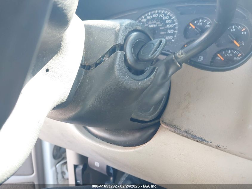 2003 Chevrolet Suburban 1500 Z71 VIN: 1GNFK16Z33R197480 Lot: 41653292