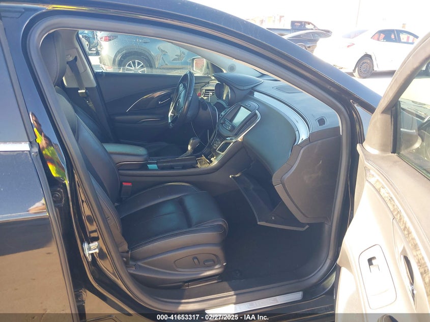 2016 BUICK LACROSSE VIN: 1G4G45G31GF240774