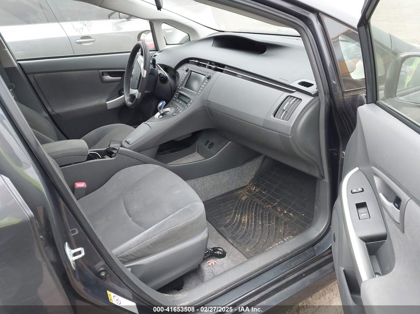 2011 TOYOTA PRIUS VIN: JTDKN3DU3B5333100