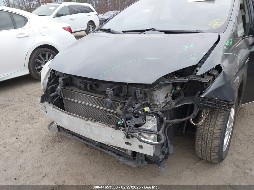 2011 TOYOTA PRIUS VIN: JTDKN3DU3B5333100