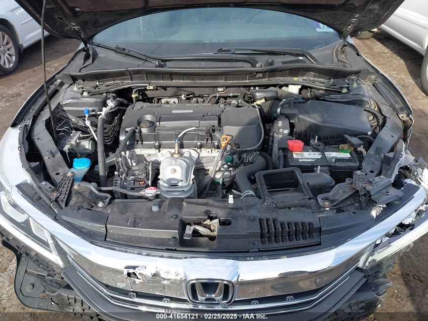 2017 HONDA ACCORD VIN: 1HGCR2F52HA194863