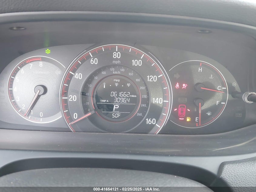 2017 HONDA ACCORD VIN: 1HGCR2F52HA194863