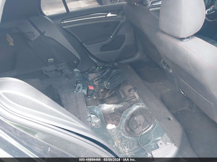 2017 Volkswagen Golf Gti Autobahn 4-Door/S 4-Door/Se 4-Door/Sport 4-Door VIN: 3VW4T7AU8HM065610 Lot: 41654468