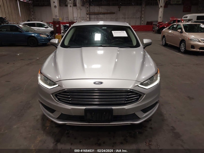 Image 12 of 2017 Ford Fusion  salvage vehicle - Lot #41654531 at IAAI