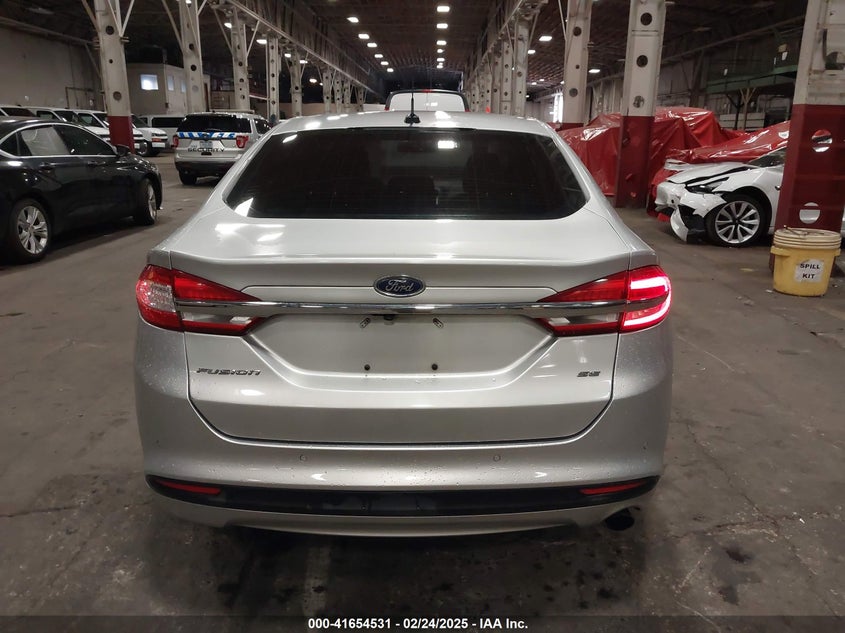 Image 16 of 2017 Ford Fusion  salvage vehicle - Lot #41654531 at IAAI