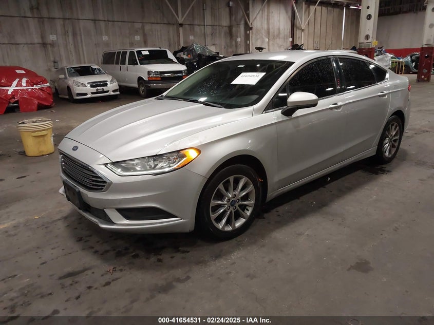 Image 2 of 2017 Ford Fusion  salvage vehicle - Lot #41654531 at IAAI