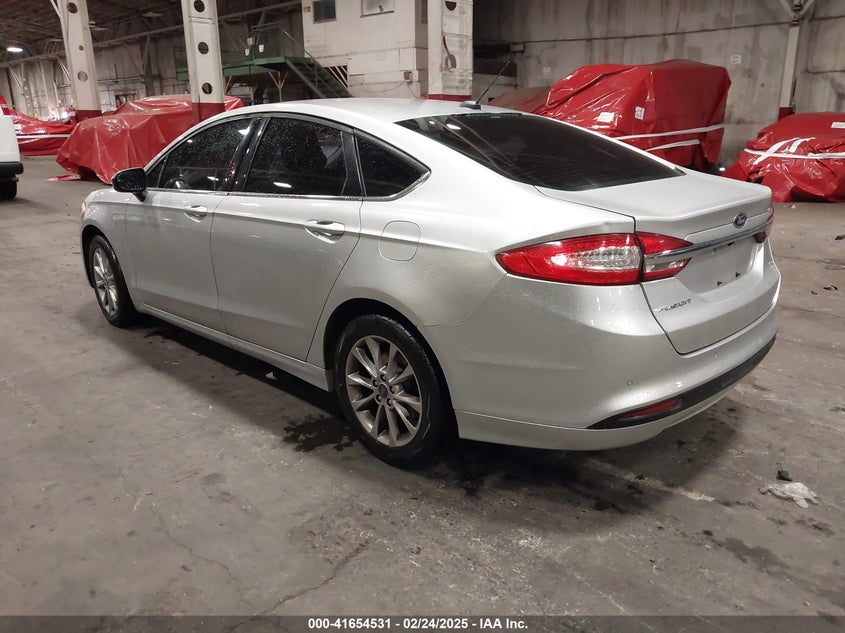 Image 3 of 2017 Ford Fusion  salvage vehicle - Lot #41654531 at IAAI